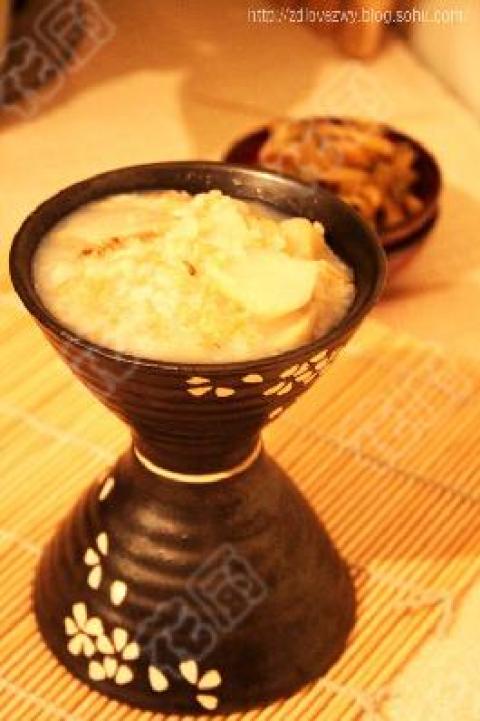 砂锅芋头糙米粥做法