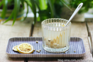 养颜美白柠檬薏米水做法