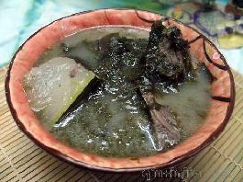 海带紫菜猪骨汤做法
