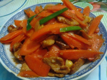 红萝卜炒肉片做法