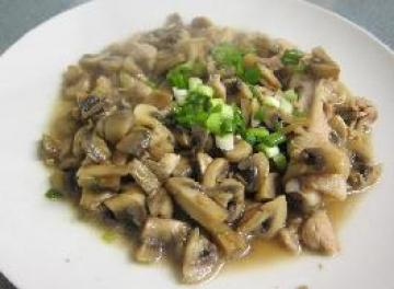 蘑菇炒肉丝做法
