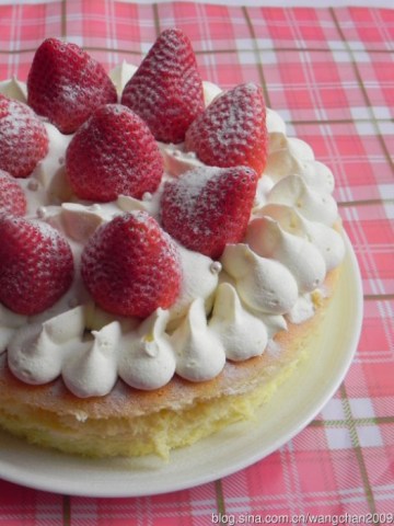 草莓重芝士蛋糕做法