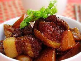 红烧肉炖土豆做法