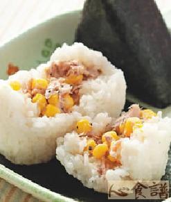 玉米鲔鱼饭糰做法
