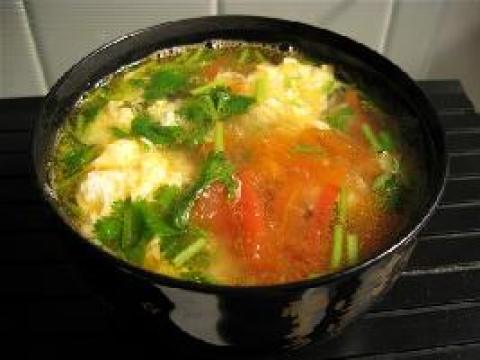 西红柿香菜蛋汤做法