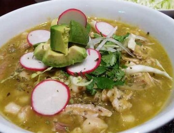 墨西哥玉米绿酱猪肉汤做法
