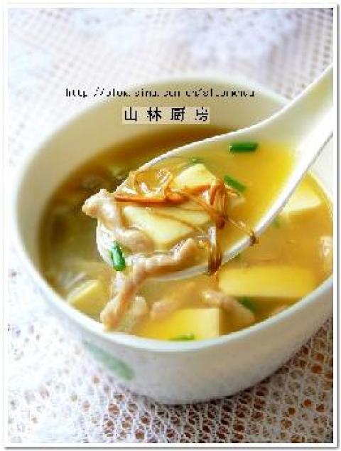 虫草花豆腐汤做法
