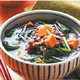 紫米蔬菜粥做法