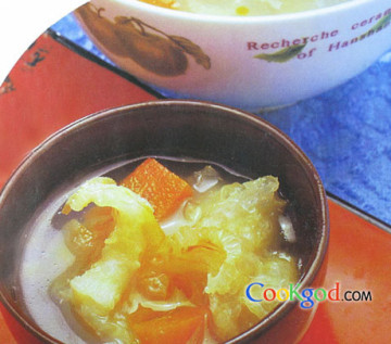胡萝卜鱼肚汤做法