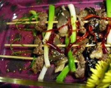 煎蘑菇牛肉串做法
