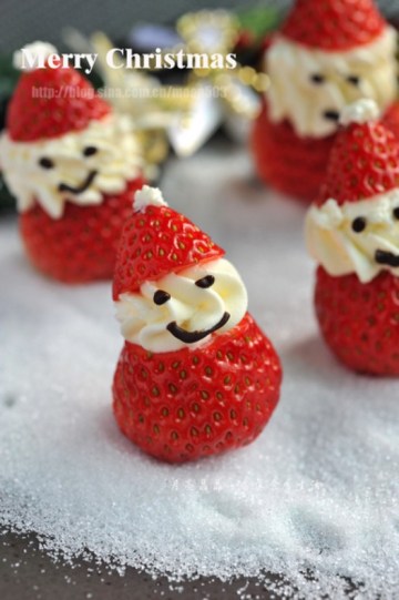 草莓圣诞老人做法