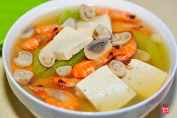 菌菇豆腐清汤做法