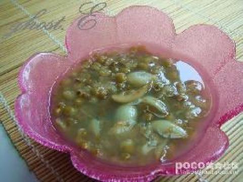 冰镇百合绿豆汤做法