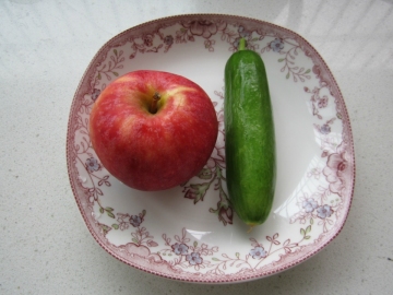 破壁机食谱：苹果黄瓜汁做法