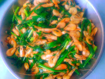 小海虾炒韭菜做法