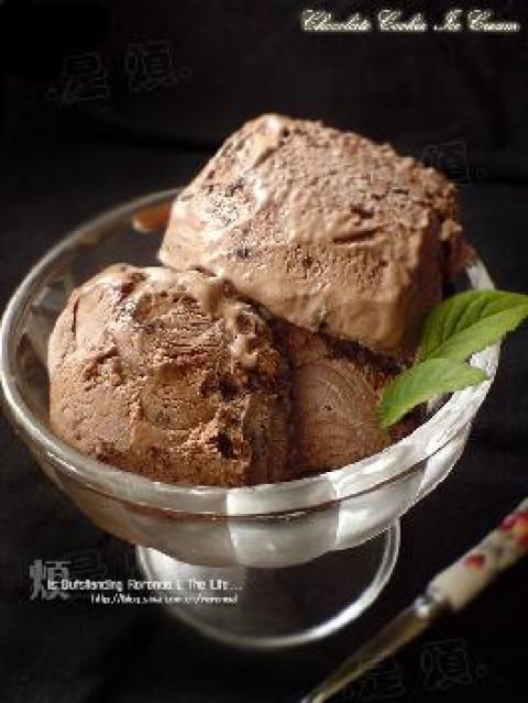 巧克力曲奇冰淇淋做法
