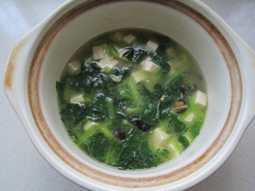 青菜豆腐虾皮汤做法