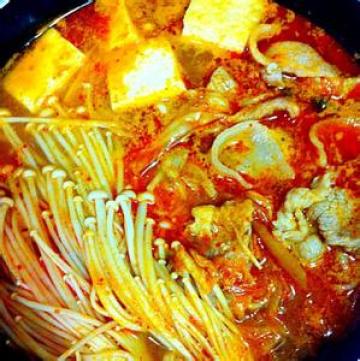 韩国泡菜锅做法