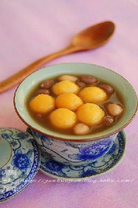花生红豆小圆子甜汤做法