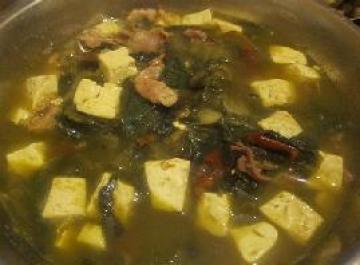 酸菜豆腐汤做法
