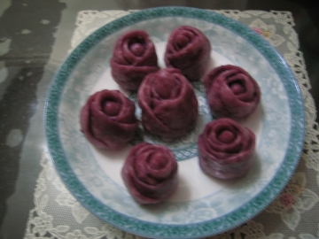紫玫瑰花馒头做法