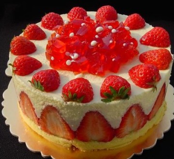 草莓幕司蛋糕做法