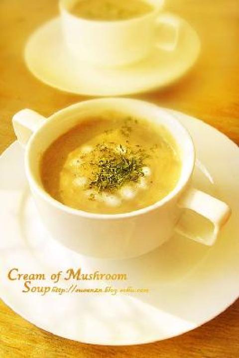 奶油鸡茸蘑菇浓汤做法