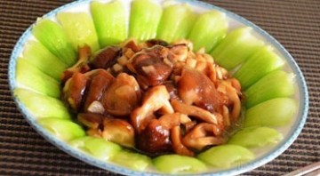 香菇炒油菜做法