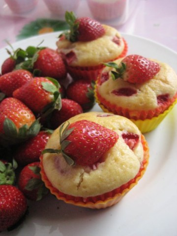 草莓酸奶玛芬做法