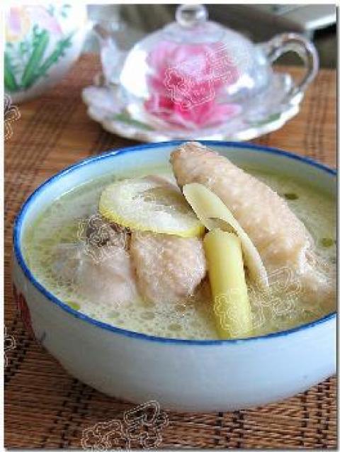 椰子香茅鸡汤做法