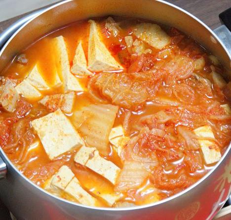 韩式泡菜汤做法