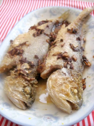 红葱头煎焖黄花鱼做法