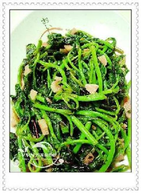 蒜茸红菜苔做法