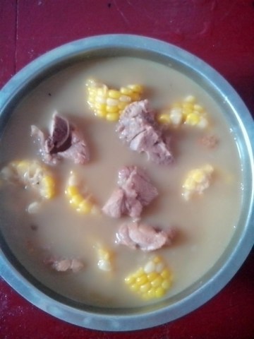 玉米排骨汤做法