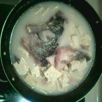 鱼头豆腐汤做法