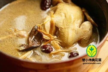 黄花菜虫草花炖鸡汤-养生汤做法