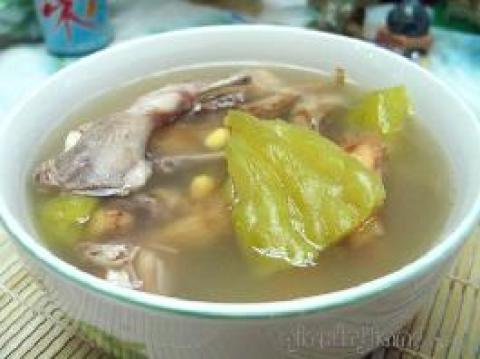 苦瓜鹌鹑汤做法
