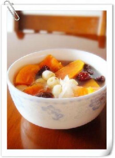 木瓜银耳红枣莲子汤做法