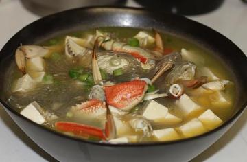海鲜豆腐粉丝汤做法