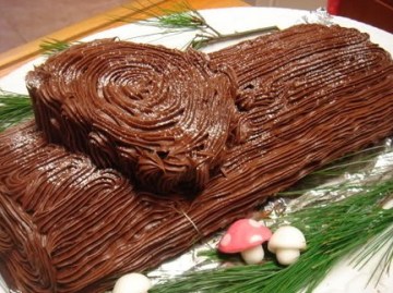 巧克力树根蛋糕做法