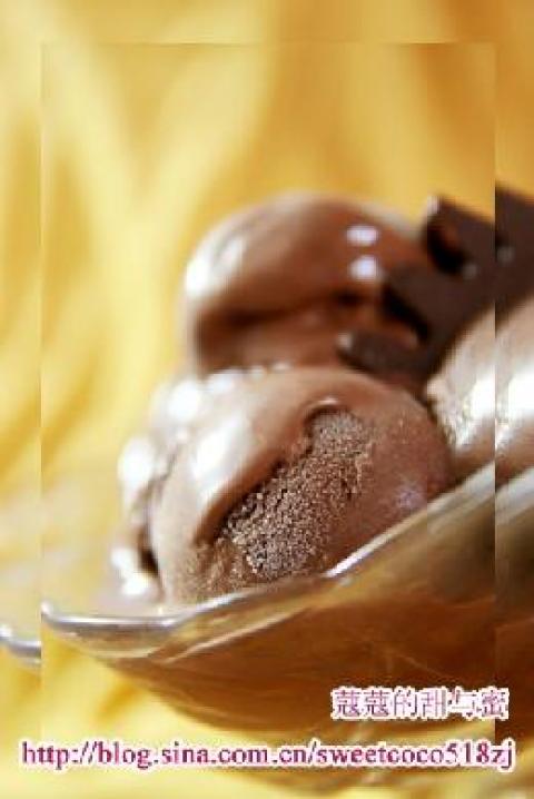 焦糖巧克力冰淇淋做法