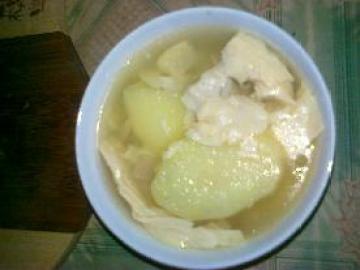 土豆腐竹排骨汤做法