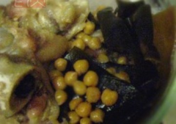 海带鹰嘴豆炖猪蹄做法