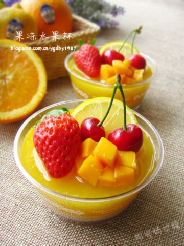 鲜橙果冻水果杯做法