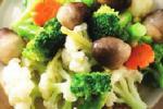 小吃 草菇烩花椰菜