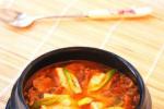 小吃 韩国料理-泡菜汤