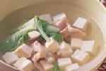 小吃 青菜豆腐肉片汤