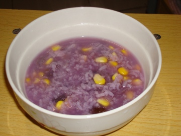紫薯玉米红枣粥做法