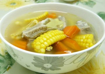 甘笋粟米排骨汤做法