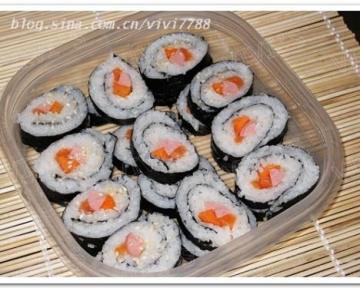 鲑鱼紫菜包饭——SUSHI做法
